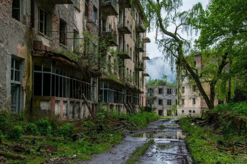 Дух апокалипсиса. Часть 2: Заброшенные города Абхазии