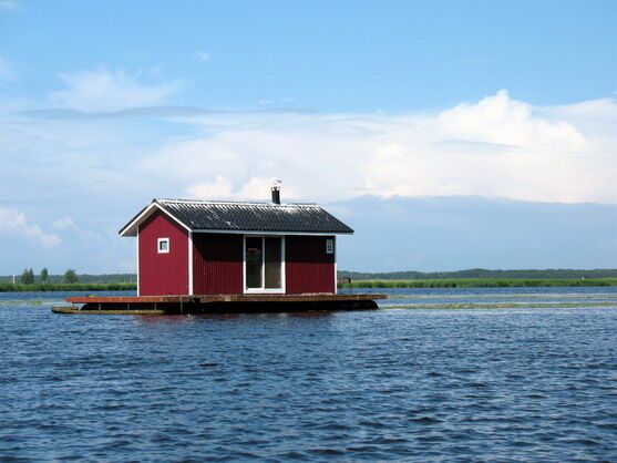 плавучие дома на воде