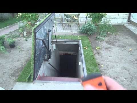 Потайная дверь в секретное место